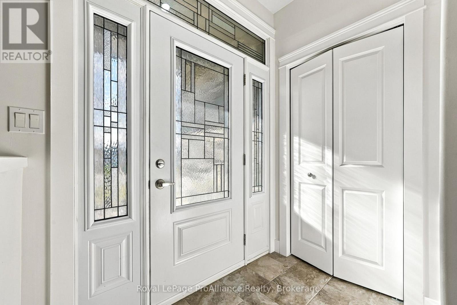 46 Birchmount Street, Quinte West, Ontario  K8V 0C6 - Photo 8 - X14098408