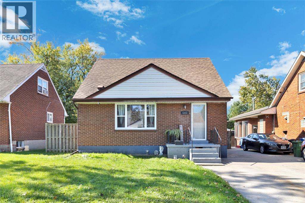 MLS# 26025740: 1273 TILSTON DRIVE, Windsor, Canada