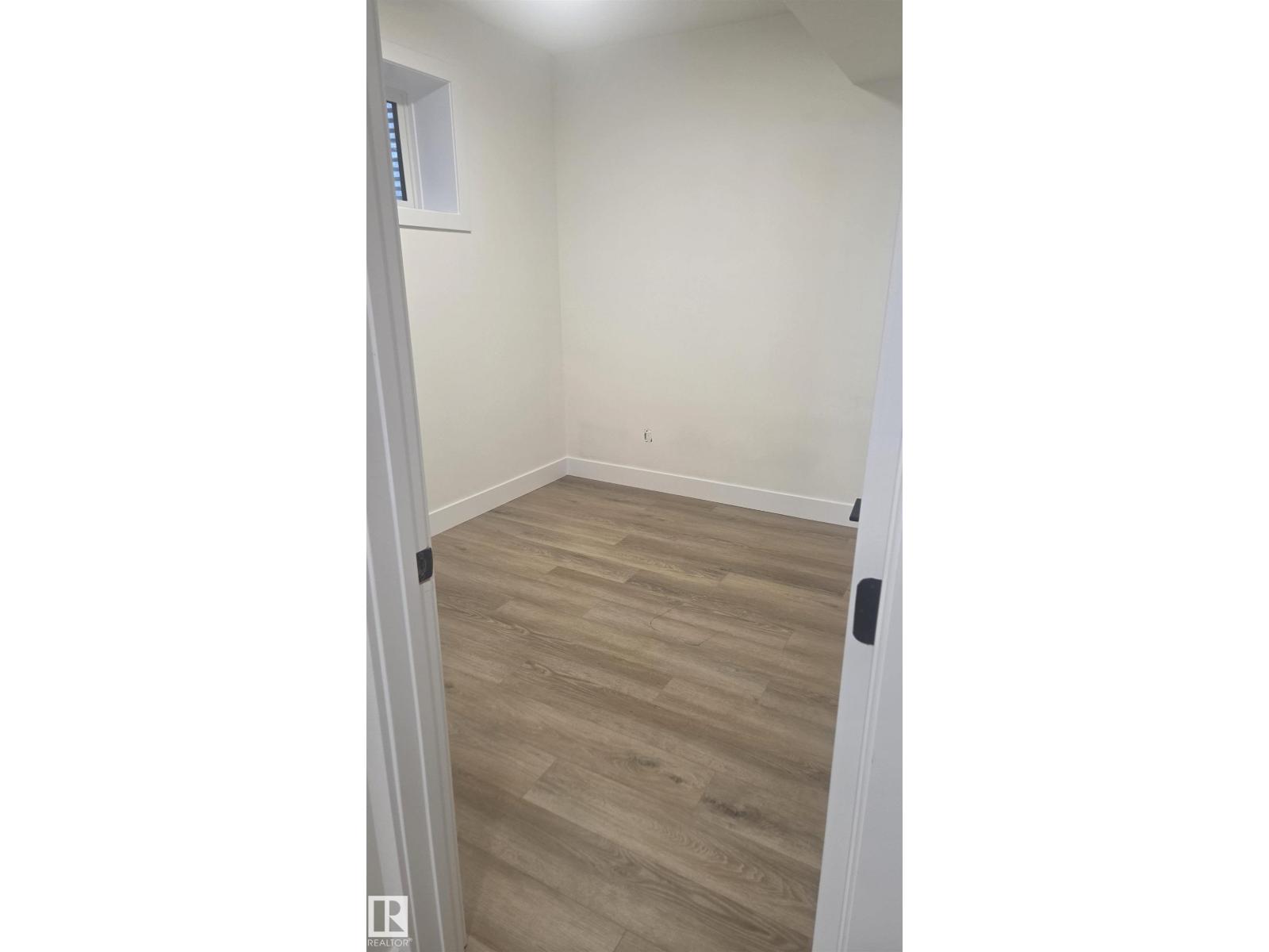 14610 85 AV NW