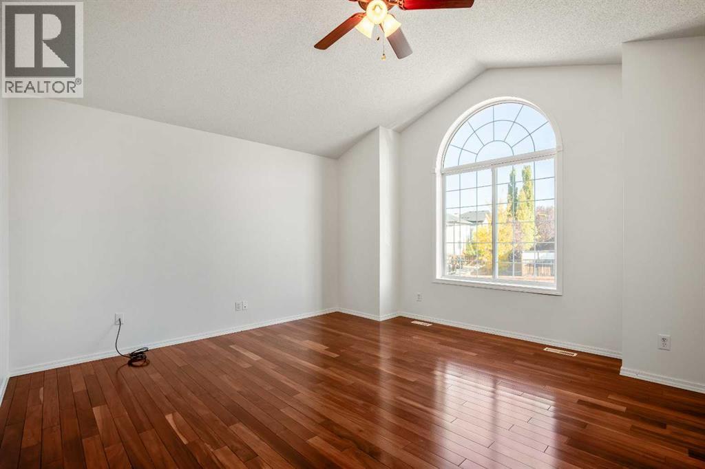 44 Rocky Ridge Close Nw, Calgary, Alberta  T3G 4X1 - Photo 22 - A2351398