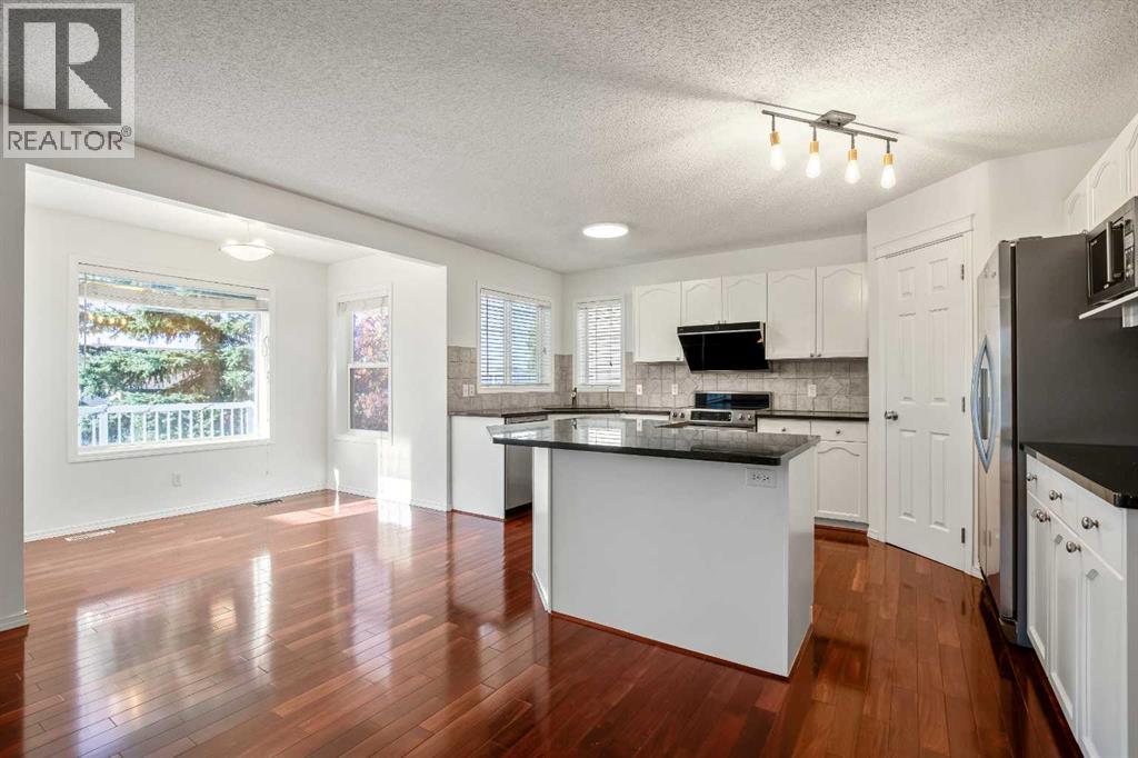 44 Rocky Ridge Close Nw, Calgary, Alberta  T3G 4X1 - Photo 9 - A2351398