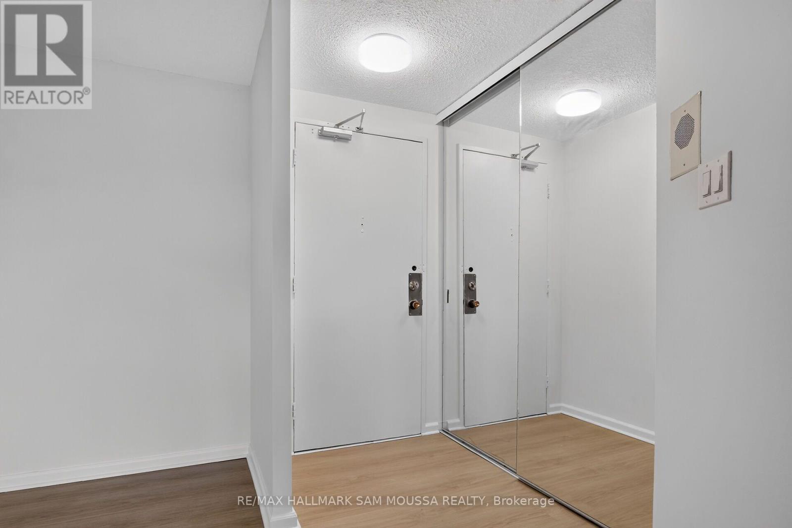 1309 - 1171 Ambleside Drive, Ottawa, Ontario  K2B 8E1 - Photo 8 - X14098360