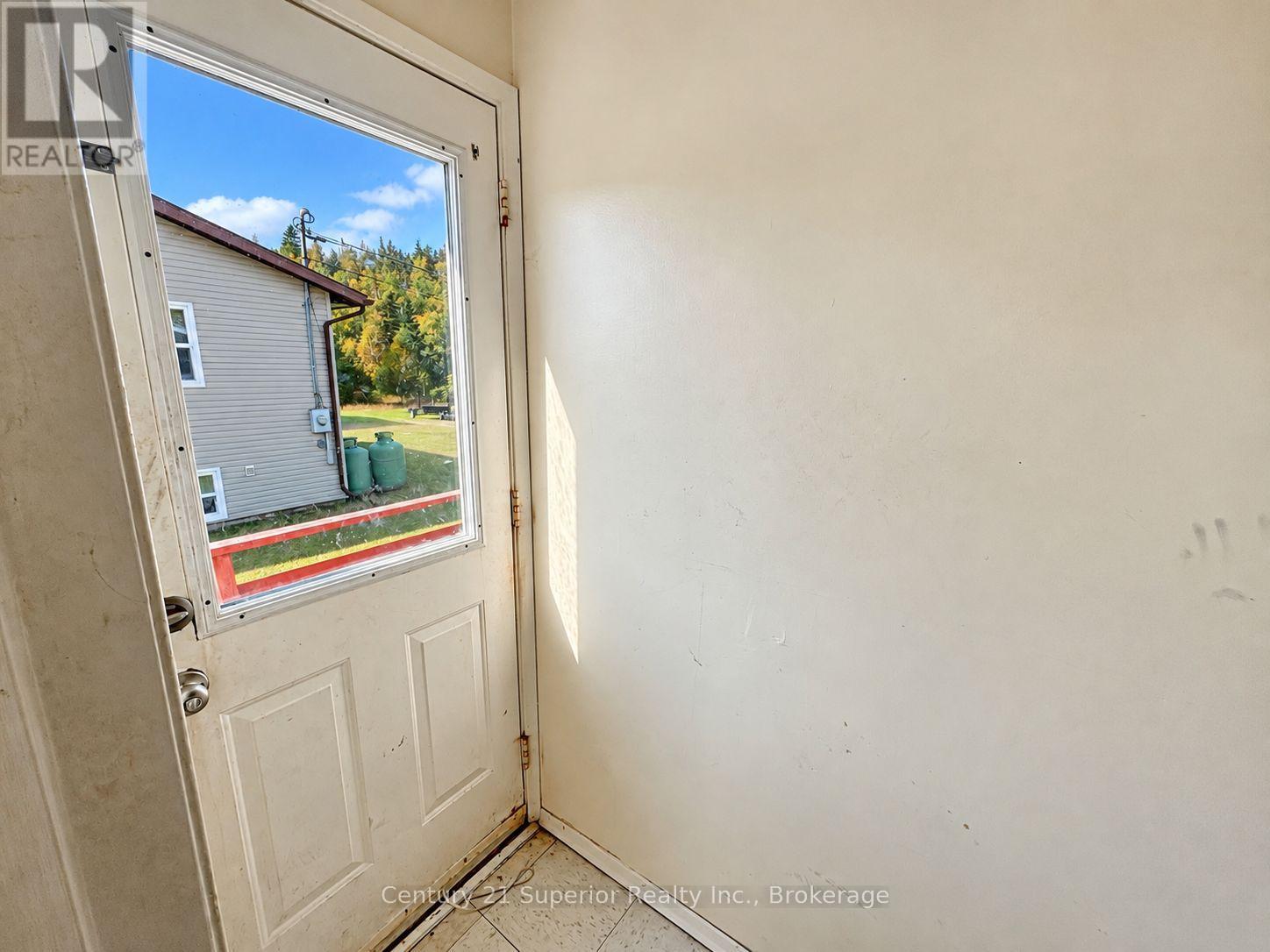 107 Simon Street, Schreiber, Ontario  P0T 2S0 - Photo 21 - X14098436