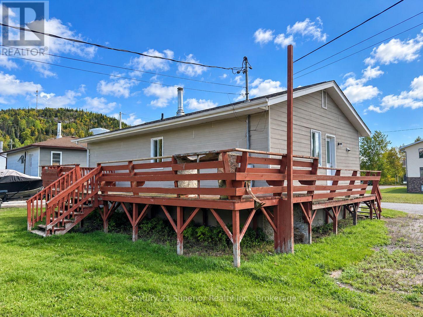 107 Simon Street, Schreiber, Ontario  P0T 2S0 - Photo 32 - X14098436