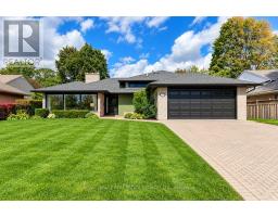 75 RAVENSBOURNE CRESCENT, Toronto, Ontario