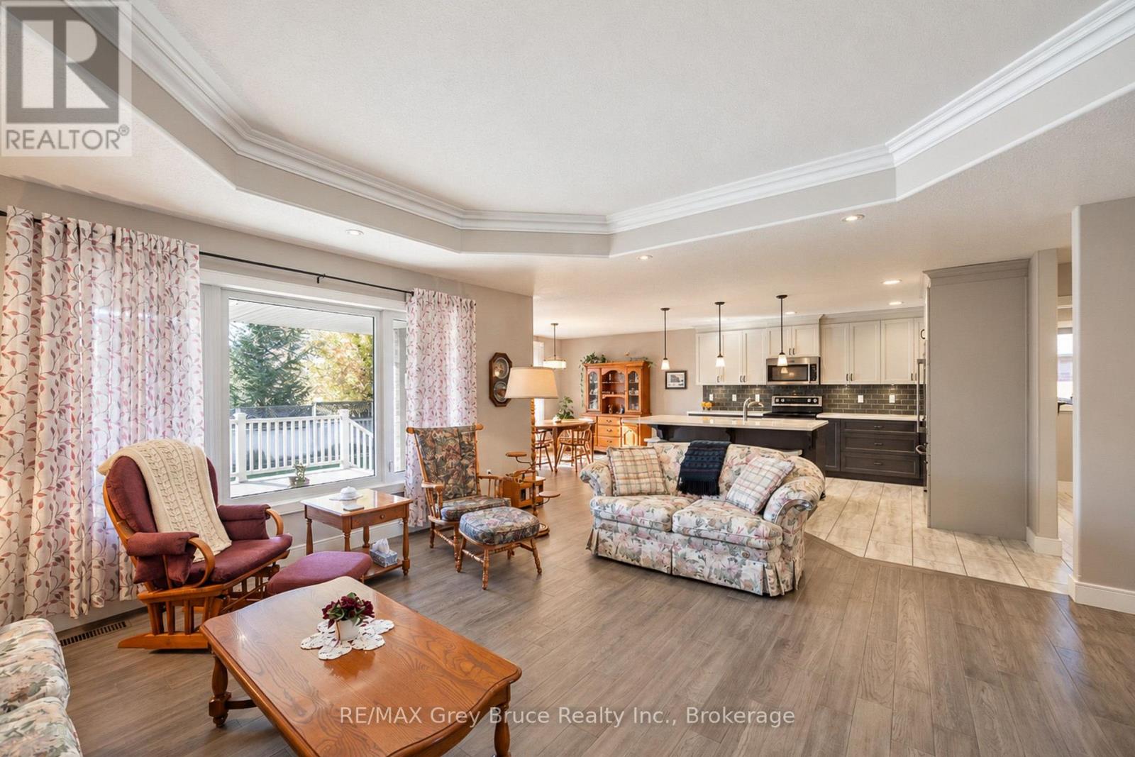 397 3rd Street S, Hanover, Ontario  N4N 1B4 - Photo 17 - X14098582