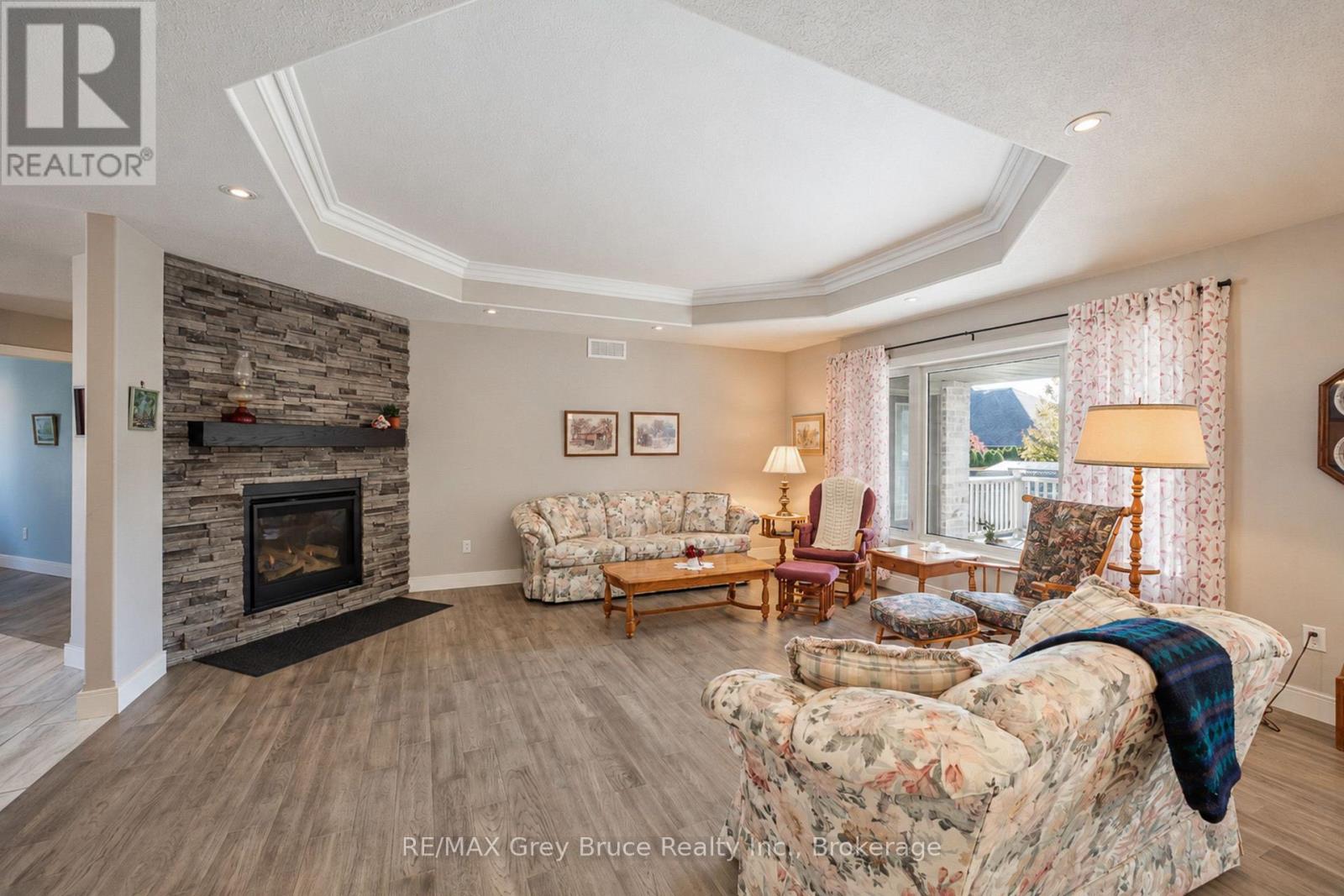 397 3rd Street S, Hanover, Ontario  N4N 1B4 - Photo 18 - X14098582