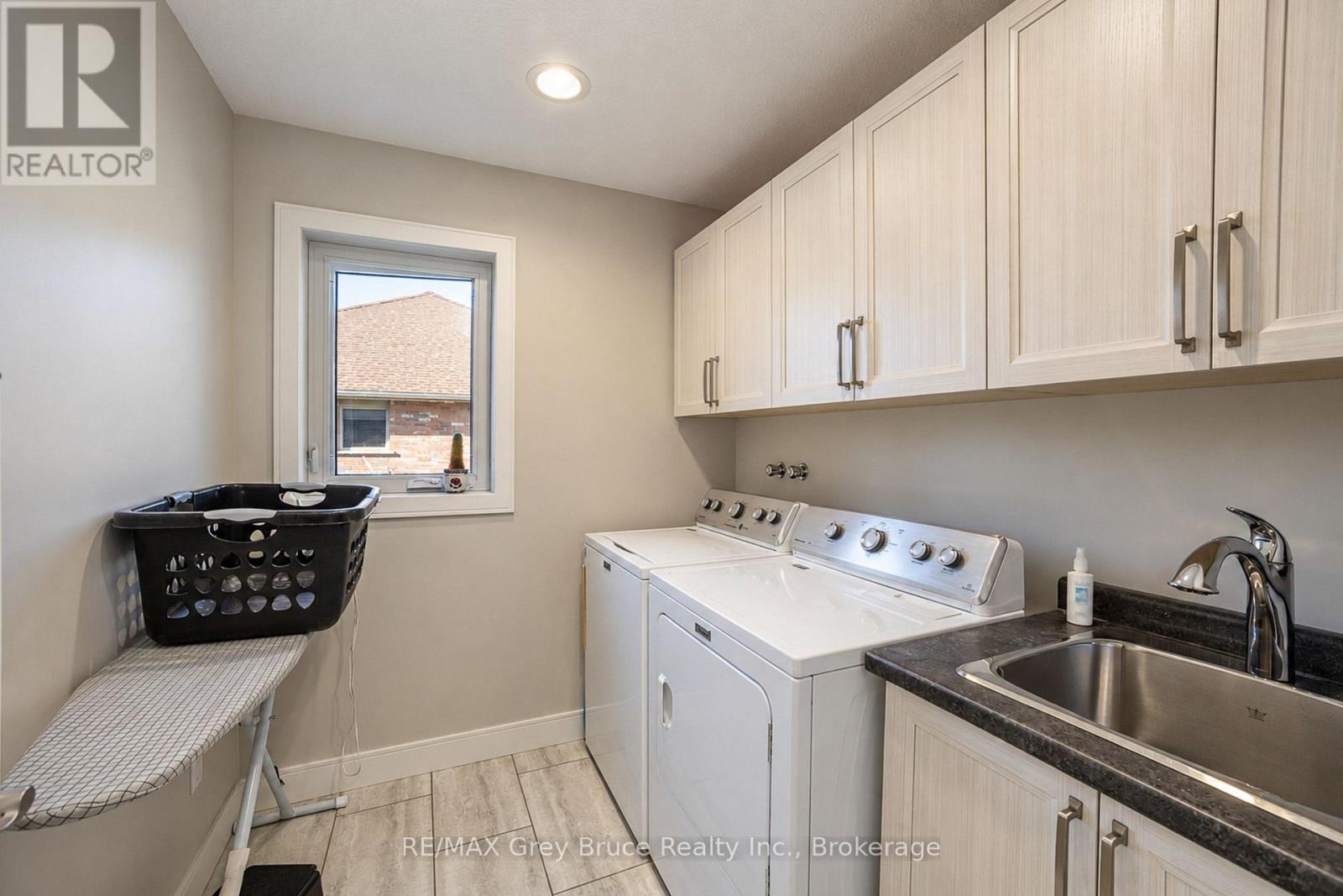 397 3rd Street S, Hanover, Ontario  N4N 1B4 - Photo 20 - X14098582