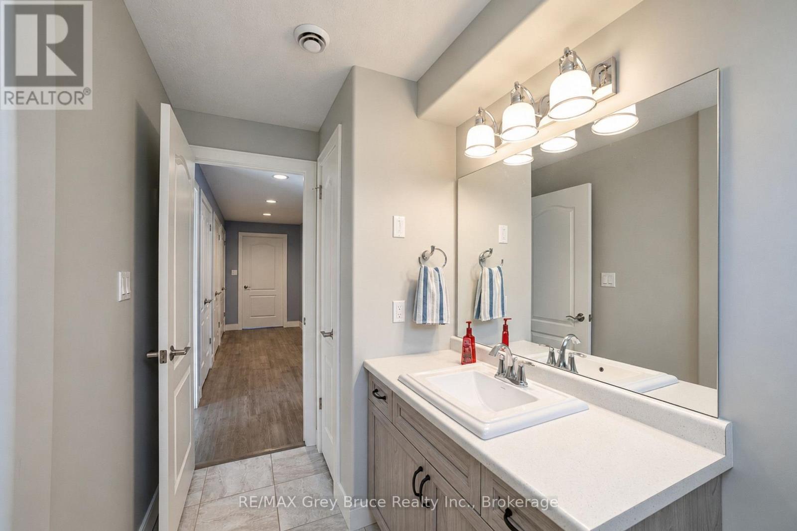 397 3rd Street S, Hanover, Ontario  N4N 1B4 - Photo 21 - X14098582