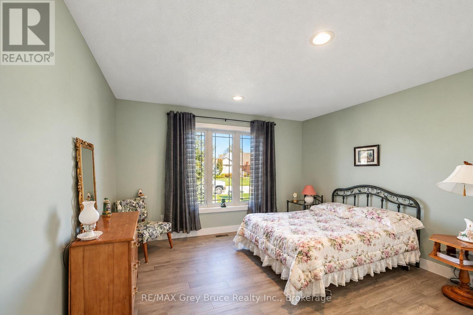 397 3rd Street S, Hanover, Ontario  N4N 1B4 - Photo 23 - X14098582