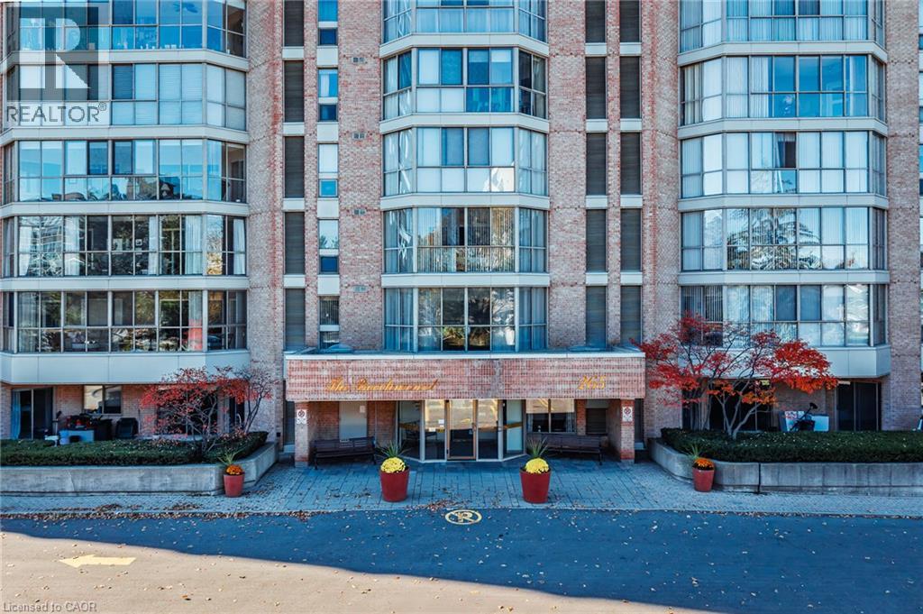 265 Westcourt Place Unit# 202