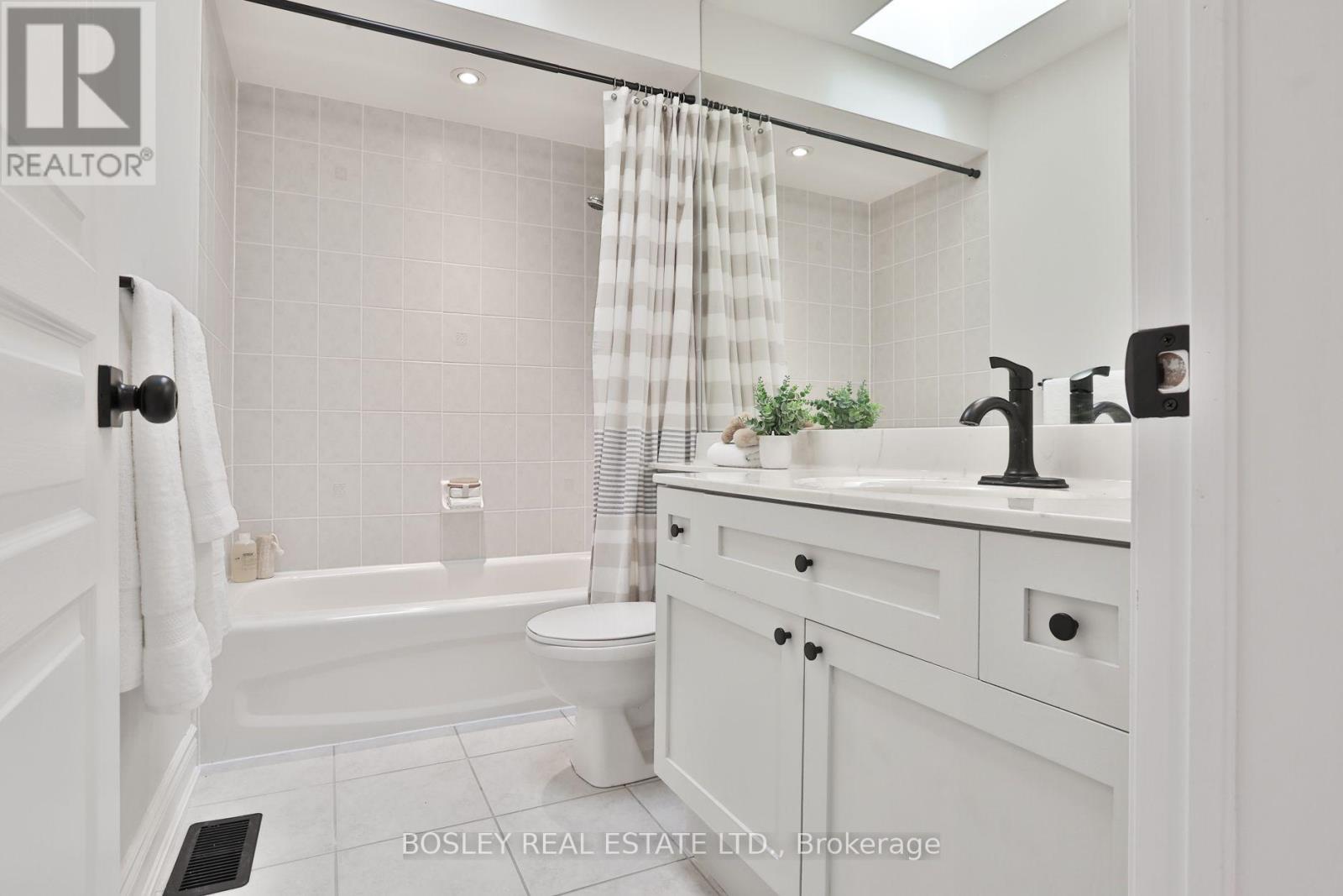 12 A Preakness Drive, Toronto, Ontario  M3B 3S1 - Photo 27 - C14098494