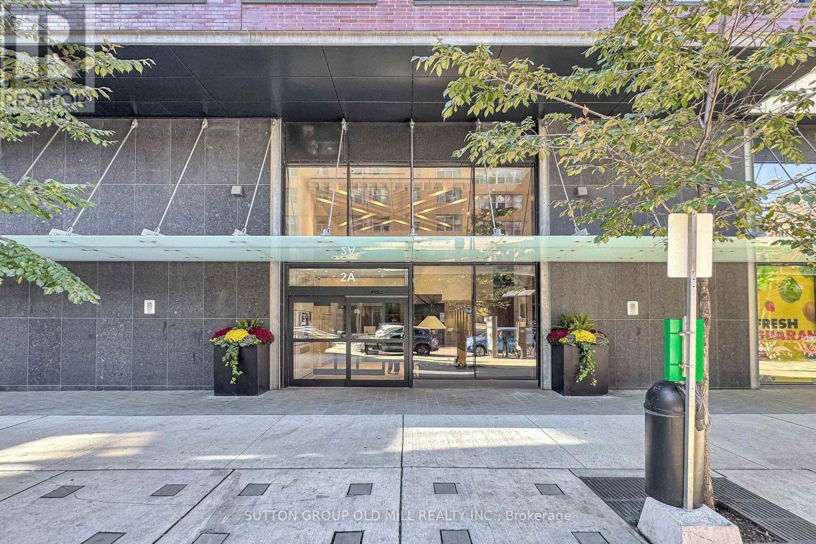 1409 - 2a Church Street, Toronto, Ontario  M5E 0E1 - Photo 2 - C14098512