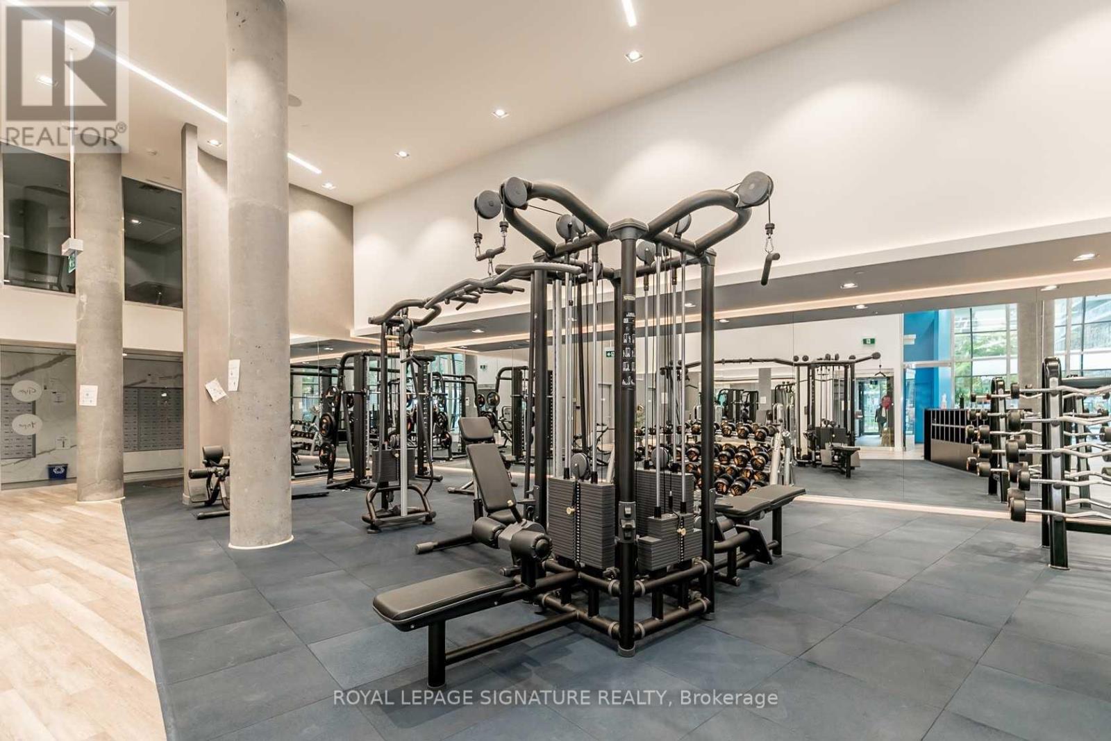 3604 - 161 Roehampton Avenue, Toronto, Ontario  M4P 0C8 - Photo 31 - C14098522