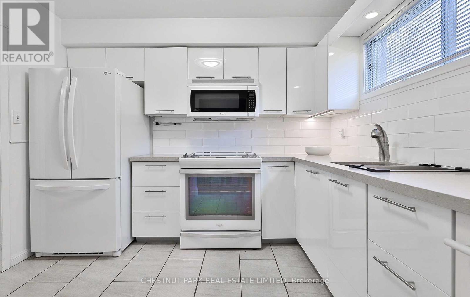 108 Belmont Street, Toronto, Ontario  M5R 1P8 - Photo 13 - C14098544
