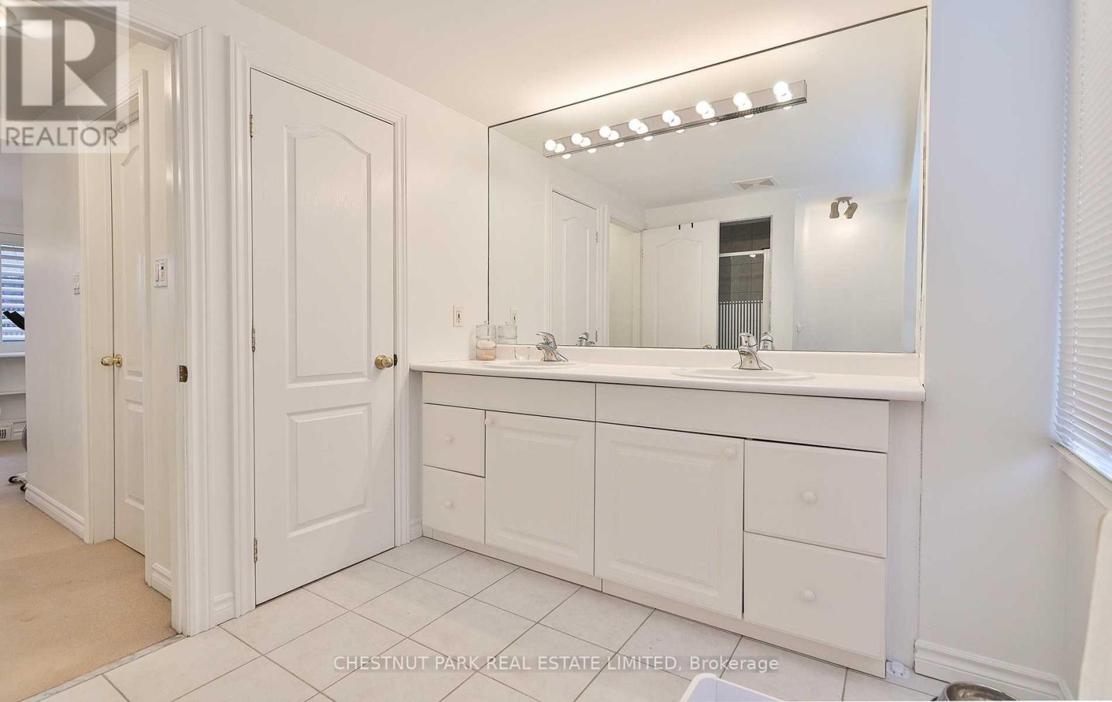 108 Belmont Street, Toronto, Ontario  M5R 1P8 - Photo 32 - C14098544