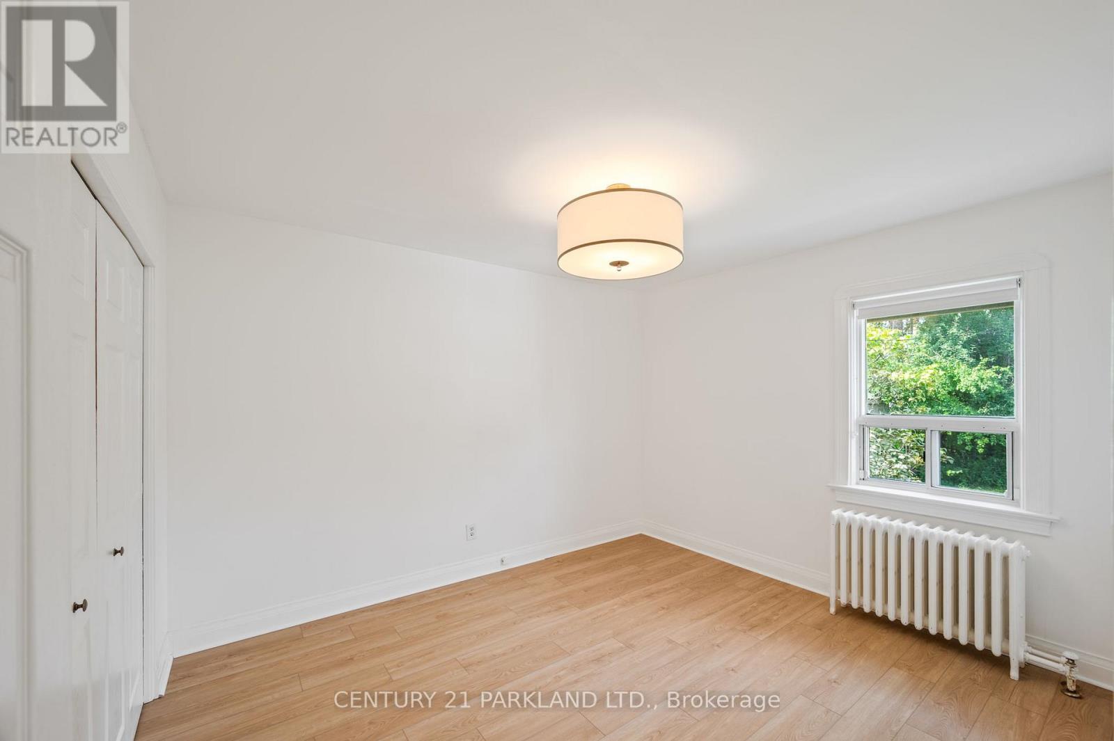6 Roblin Avenue, Toronto, Ontario M4C 3P8 - Photo 24 - E14098444