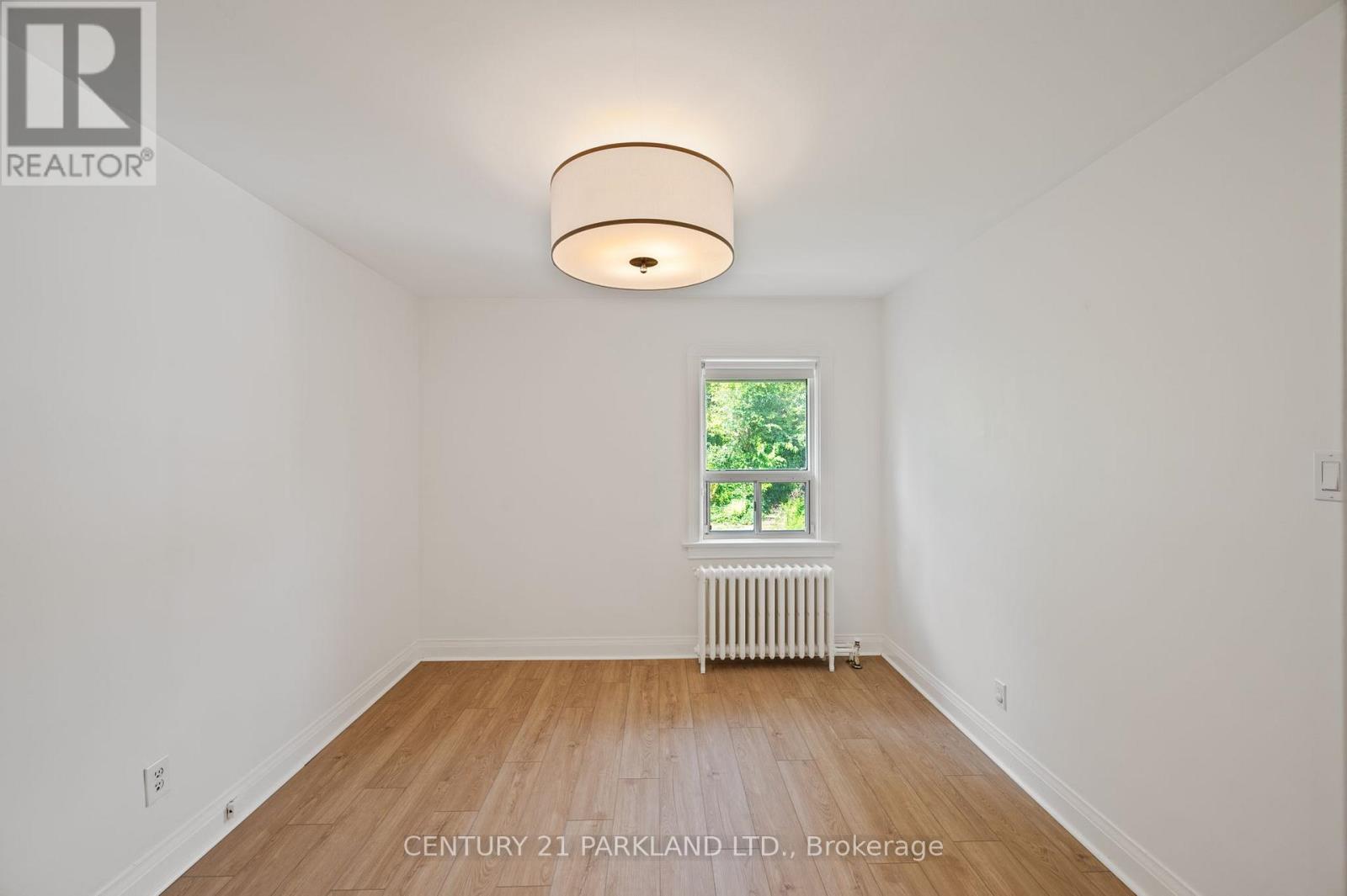6 Roblin Avenue, Toronto, Ontario M4C 3P8 - Photo 29 - E14098444