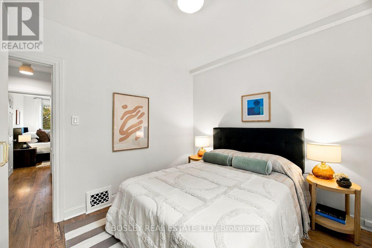 158 Bastedo Avenue, Toronto (Woodbine Corridor), Ontario  M4C 3N1 - Photo 24 - E14098466
