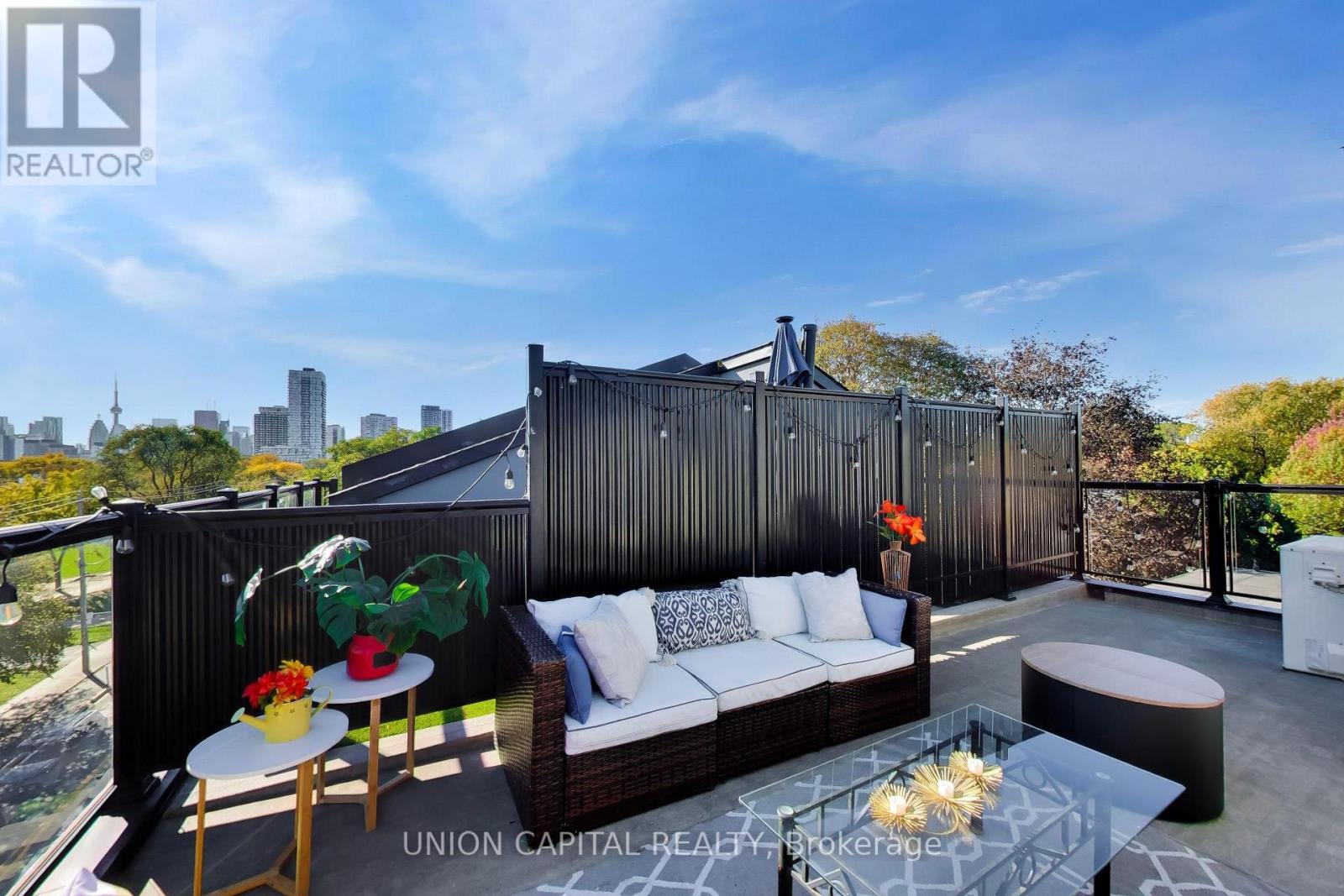 952 Dundas Street E, Toronto, Ontario  M4M 1R3 - Photo 32 - E14098502