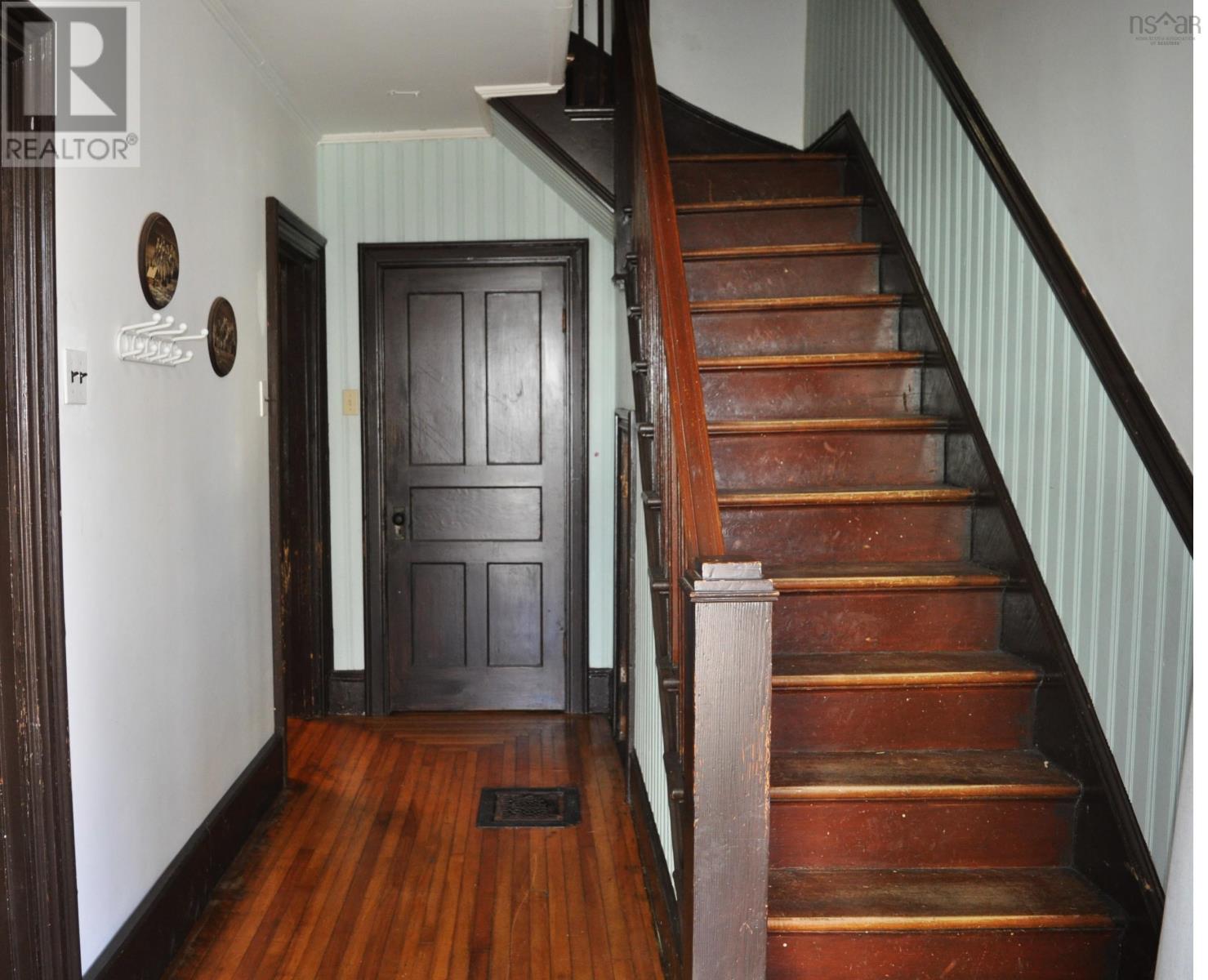 54 Centre Street, Truro, Nova Scotia  B2N 2K1 - Photo 6 - 202626236
