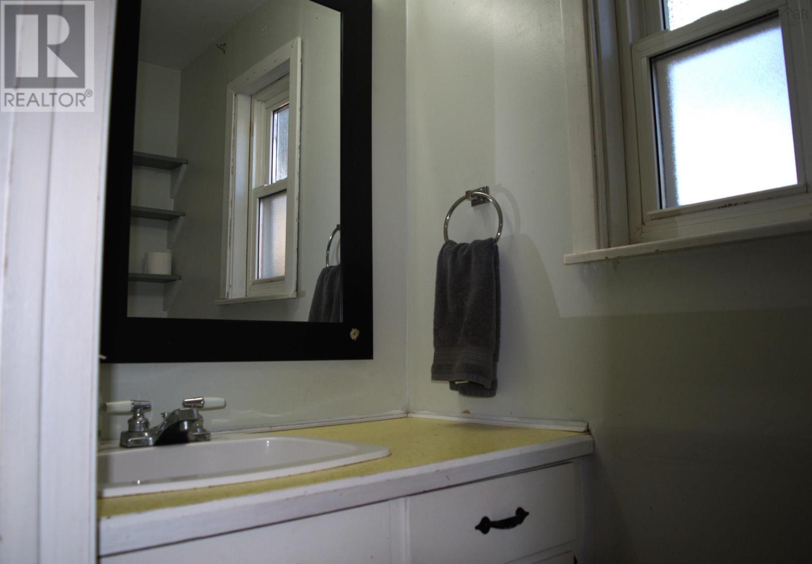 54 Centre Street, Truro, Nova Scotia  B2N 2K1 - Photo 31 - 202626236