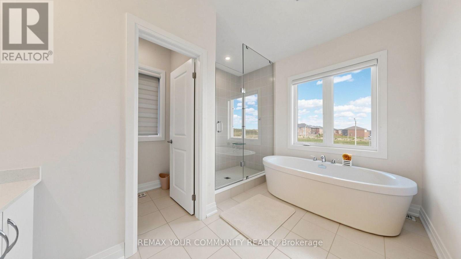 9 Backhouse Drive, Richmond Hill, Ontario  L4E 1M8 - Photo 26 - N14098372