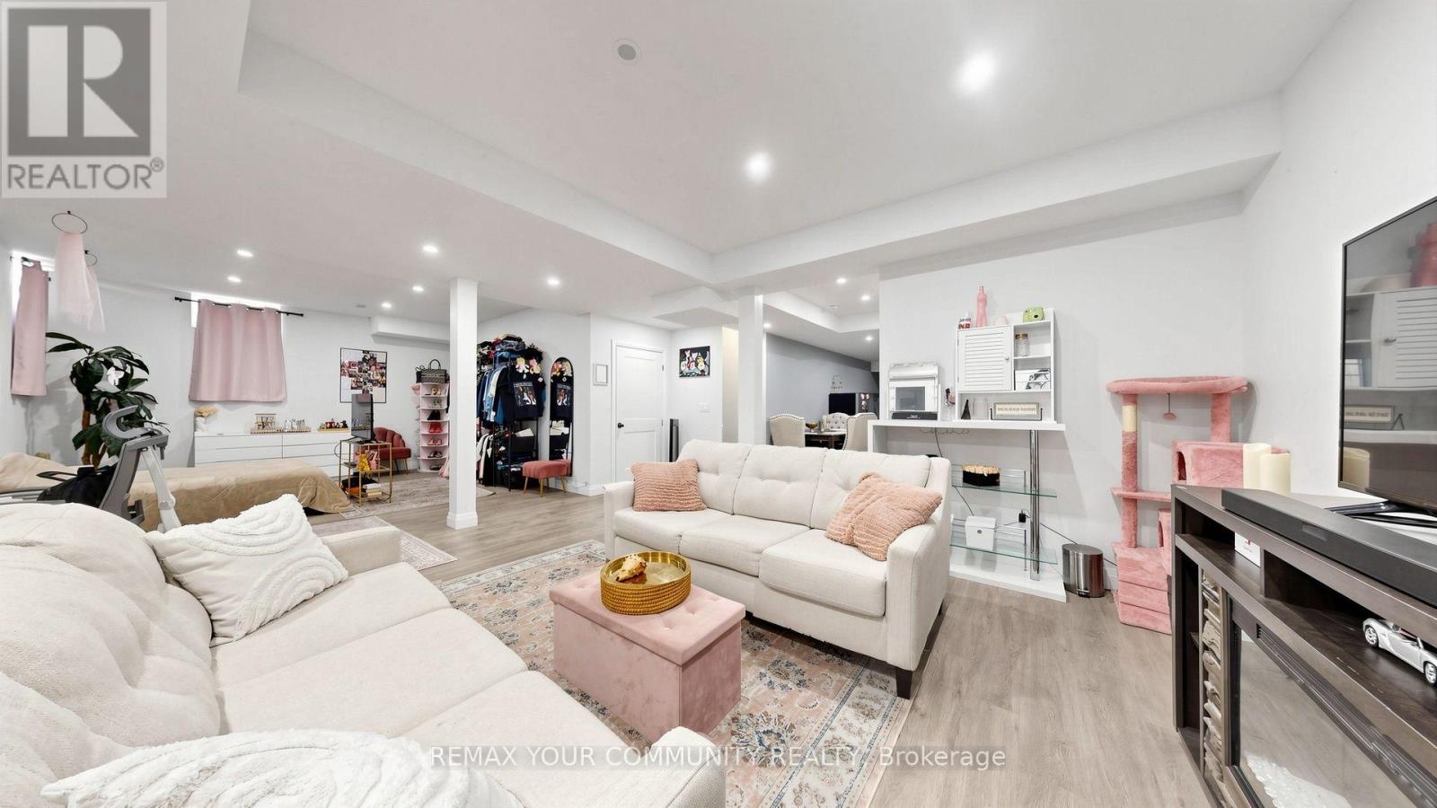 9 Backhouse Drive, Richmond Hill, Ontario  L4E 1M8 - Photo 41 - N14098372
