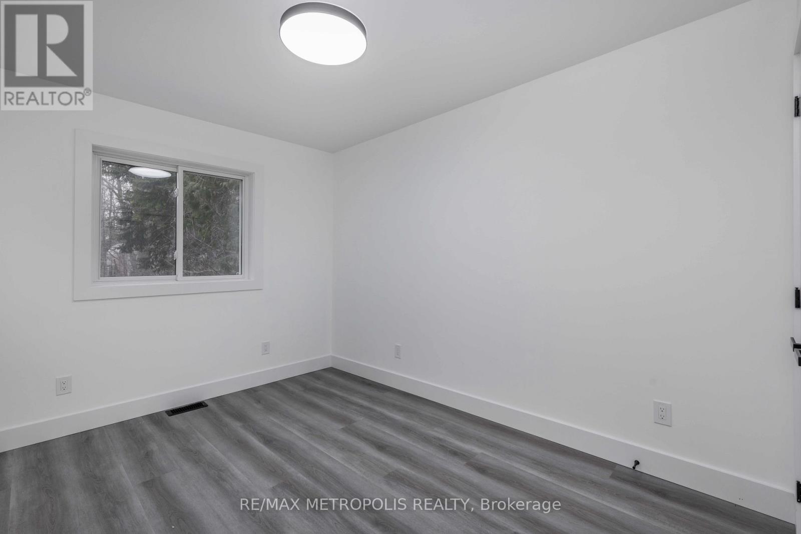 759 Innisfil Beach Road, Innisfil, Ontario L9S 4E4 - Photo 18 - N14098394