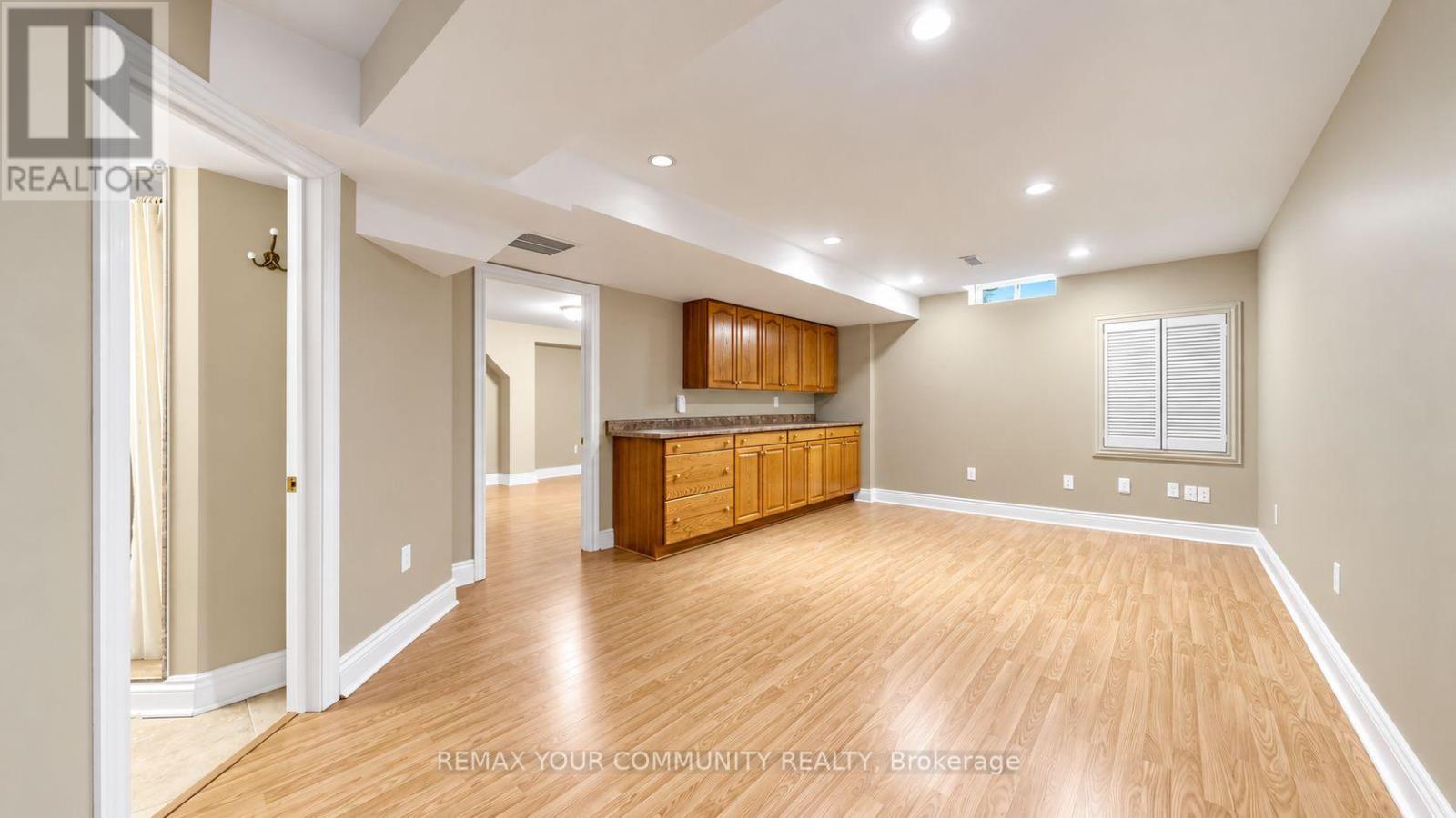 45 Manorwood Drive, Markham, Ontario  L6C 2T5 - Photo 32 - N14098456