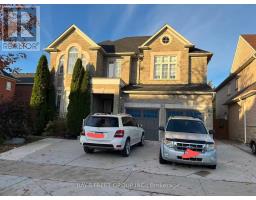 212 VELLORE PARK AVENUE, Vaughan, Ontario