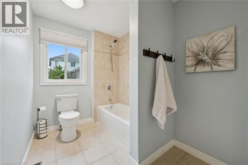 33 Washburn Drive, Guelph, Ontario  N1E 0B6 - Photo 14 - 40863945