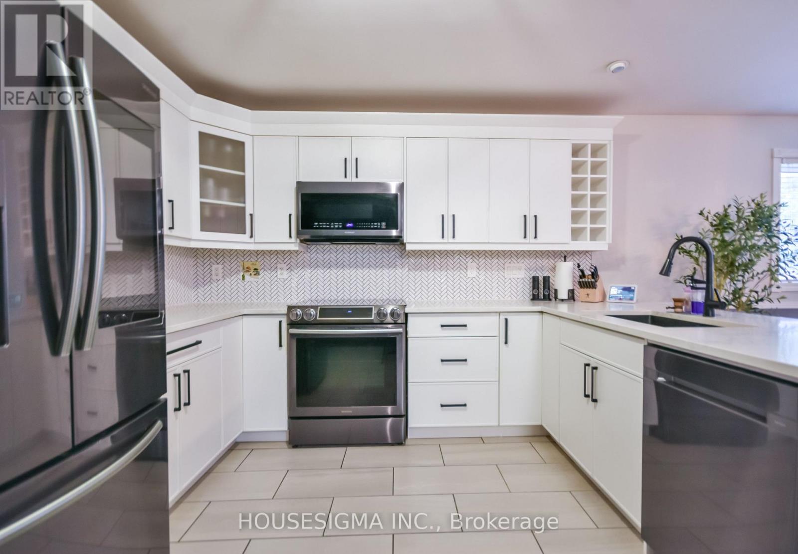 3965 Parkside Drive, Ramara, Ontario  L3V 0S2 - Photo 12 - S14098574