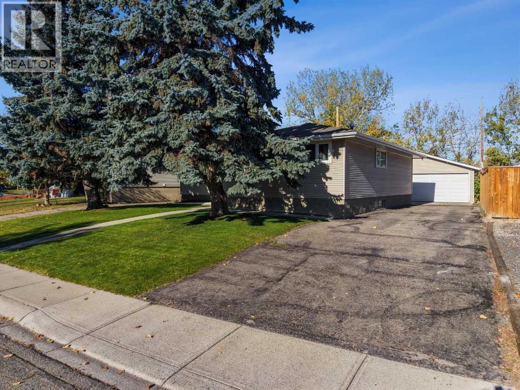 4420 Maryvale Road NE, Calgary, Alberta  T2A 2V2 - Photo 41 - A2352092