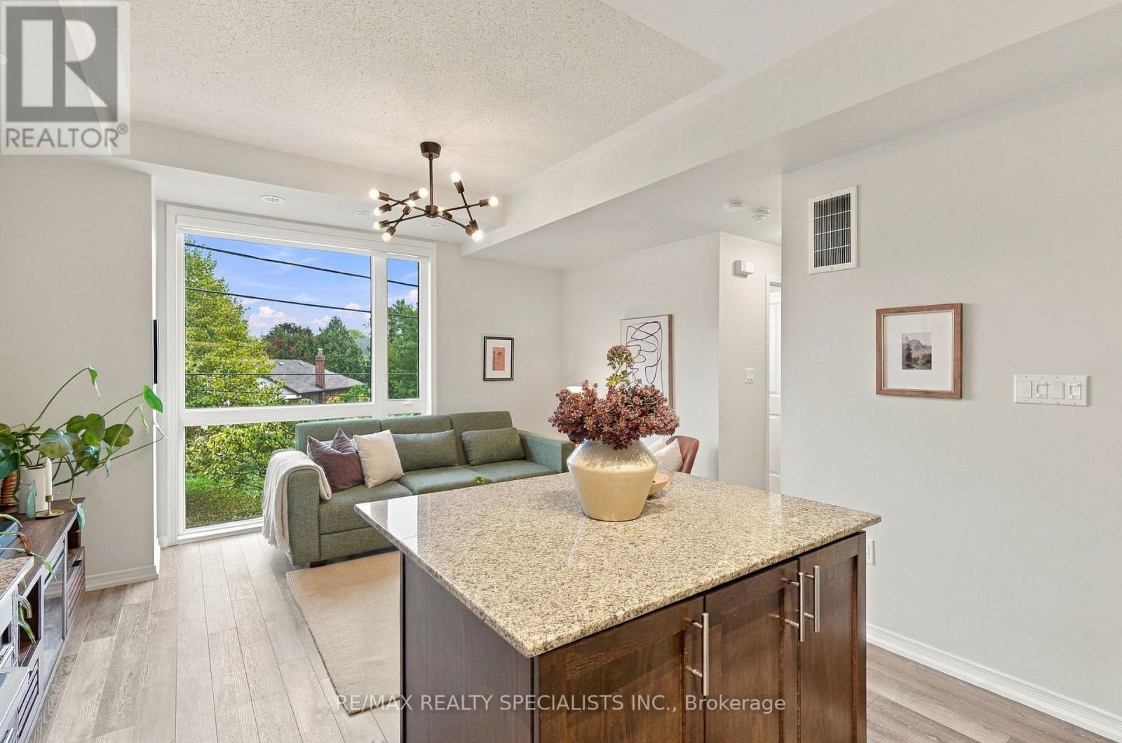 5 - 24 Fieldway Road, Toronto, Ontario  M8Z 0E3 - Photo 12 - W14098398