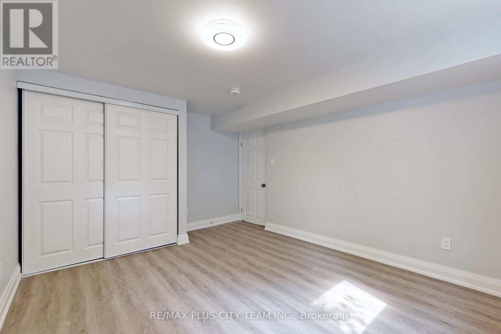 Bsmt - 31 Leacrest Street, Brampton, Ontario  L6S 3K5 - Photo 21 - W14098554