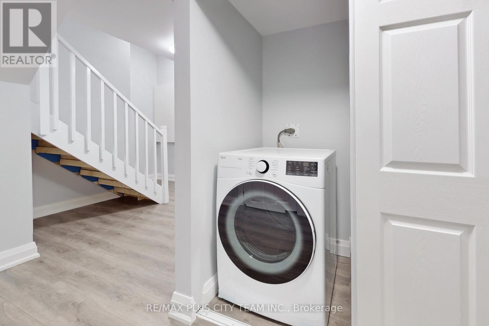 Bsmt - 31 Leacrest Street, Brampton, Ontario  L6S 3K5 - Photo 29 - W14098554