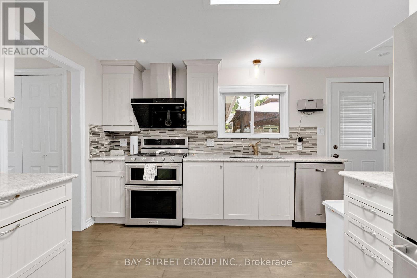 2283 Devon Road, Oakville, Ontario  L6J 5R2 - Photo 19 - W14098556