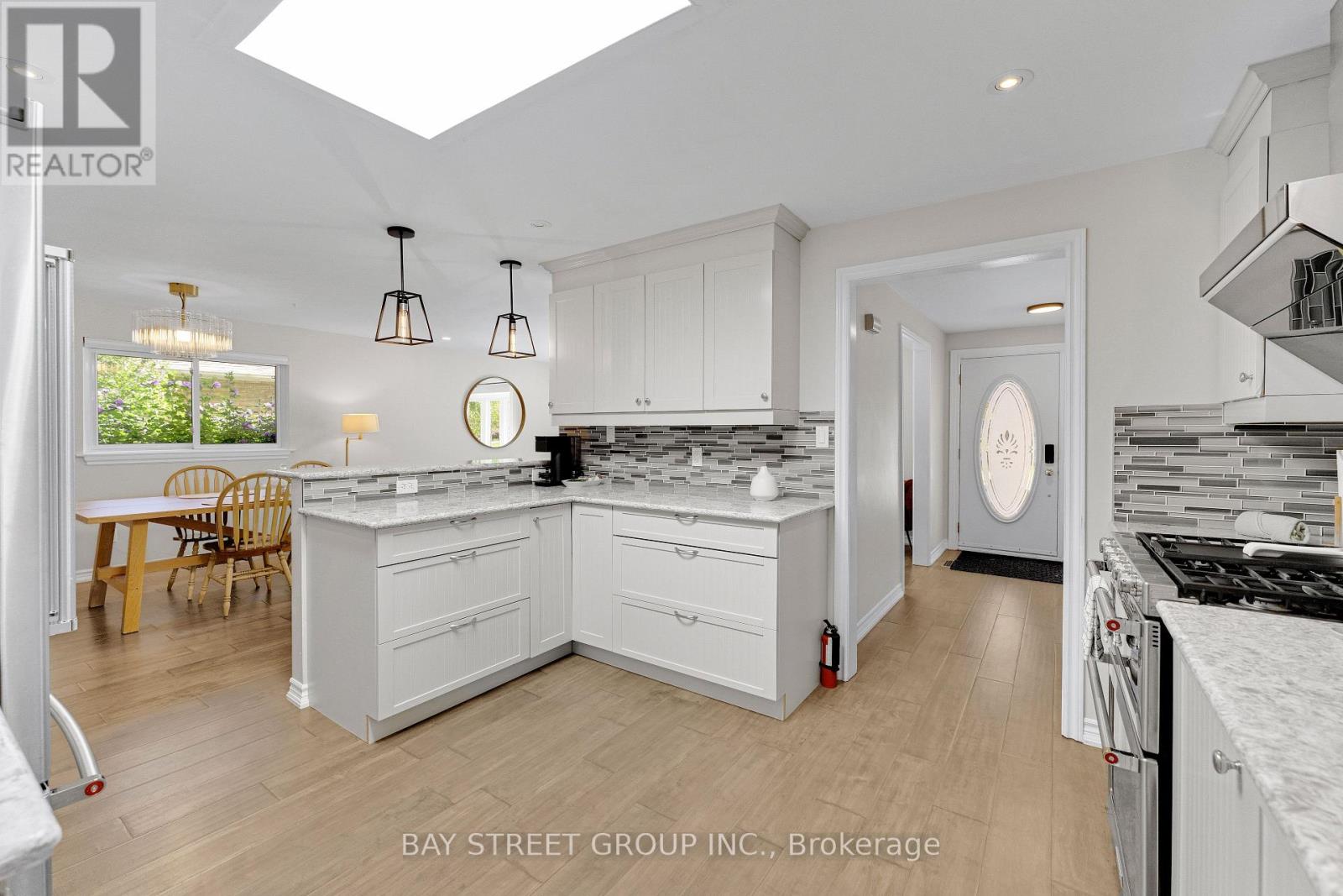 2283 Devon Road, Oakville, Ontario  L6J 5R2 - Photo 21 - W14098556