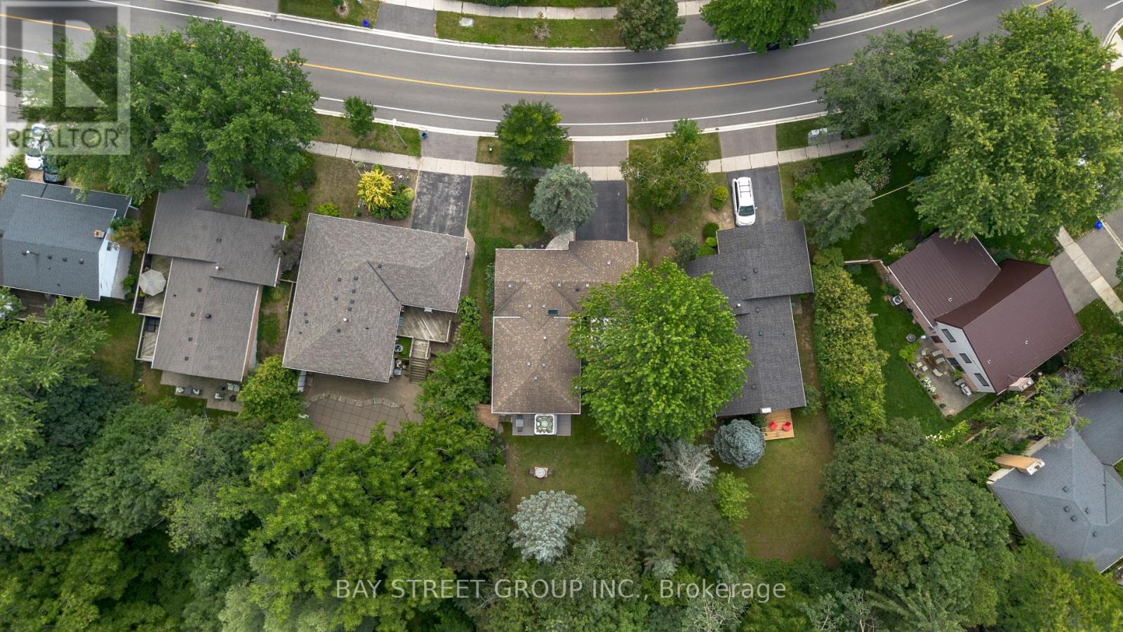 2283 Devon Road, Oakville, Ontario  L6J 5R2 - Photo 5 - W14098556