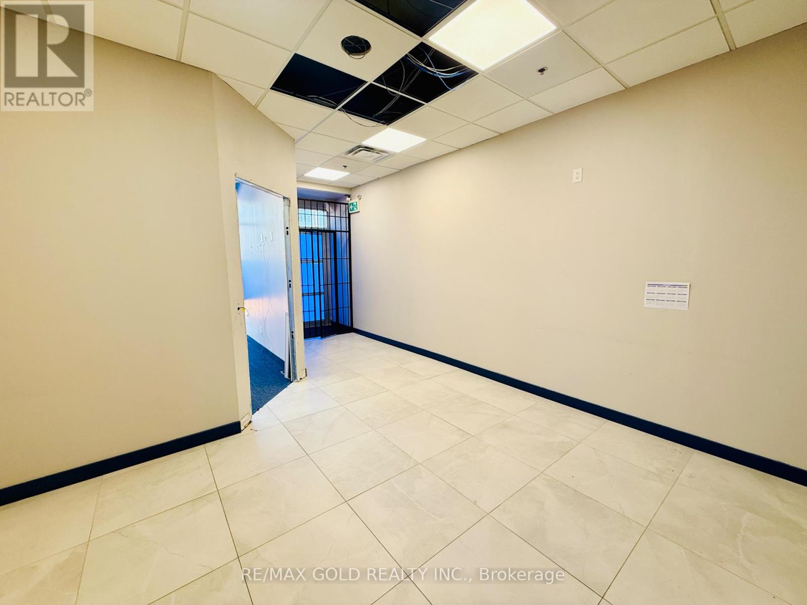 # 116 - 2980 Drew Road, Mississauga, Ontario  L4T 0A7 - Photo 4 - W13822398