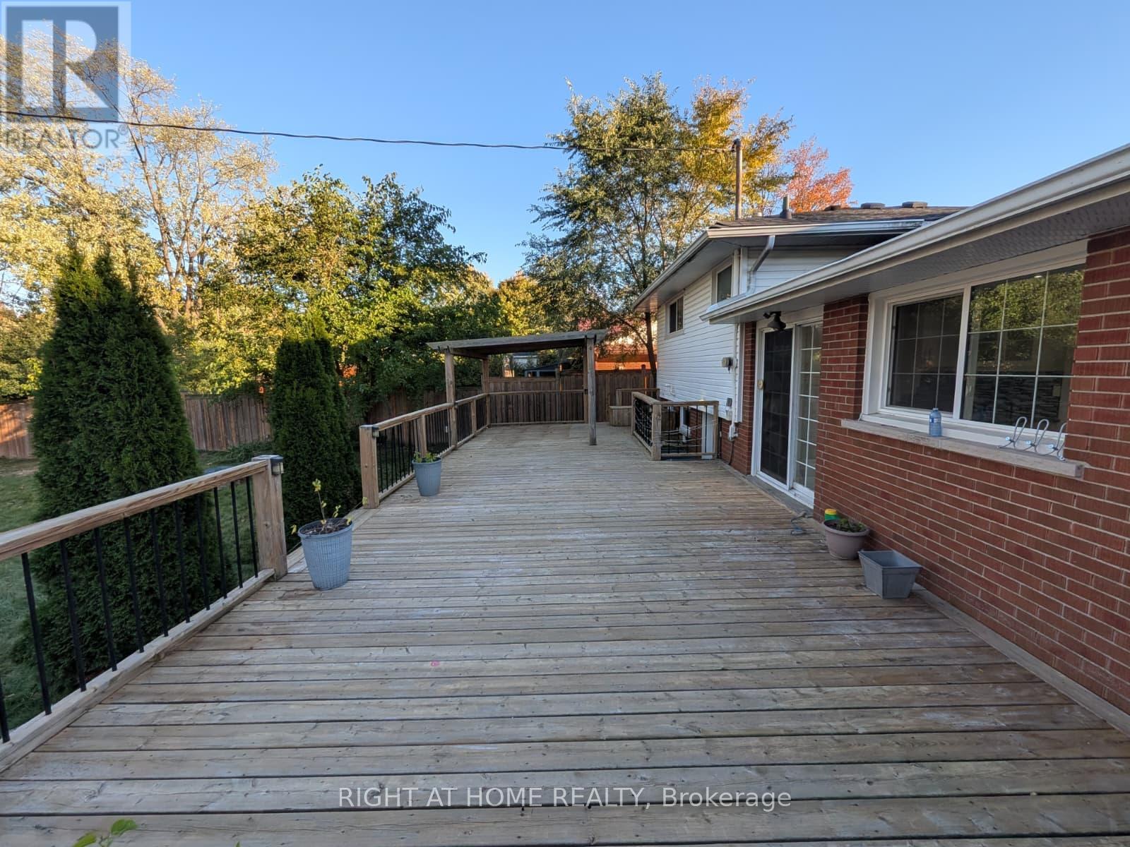 273 Kenwood Avenue, Burlington, Ontario  L7L 4L9 - Photo 32 - W14096214
