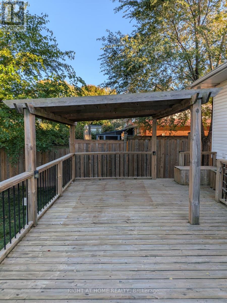 273 Kenwood Avenue, Burlington, Ontario  L7L 4L9 - Photo 35 - W14096214