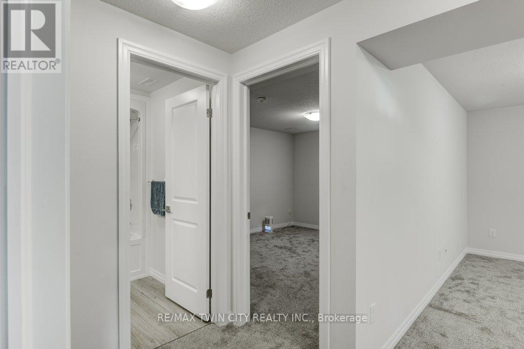 102 Livingston Drive, Tillsonburg, Ontario  N4G 0J3 - Photo 15 - X14098450