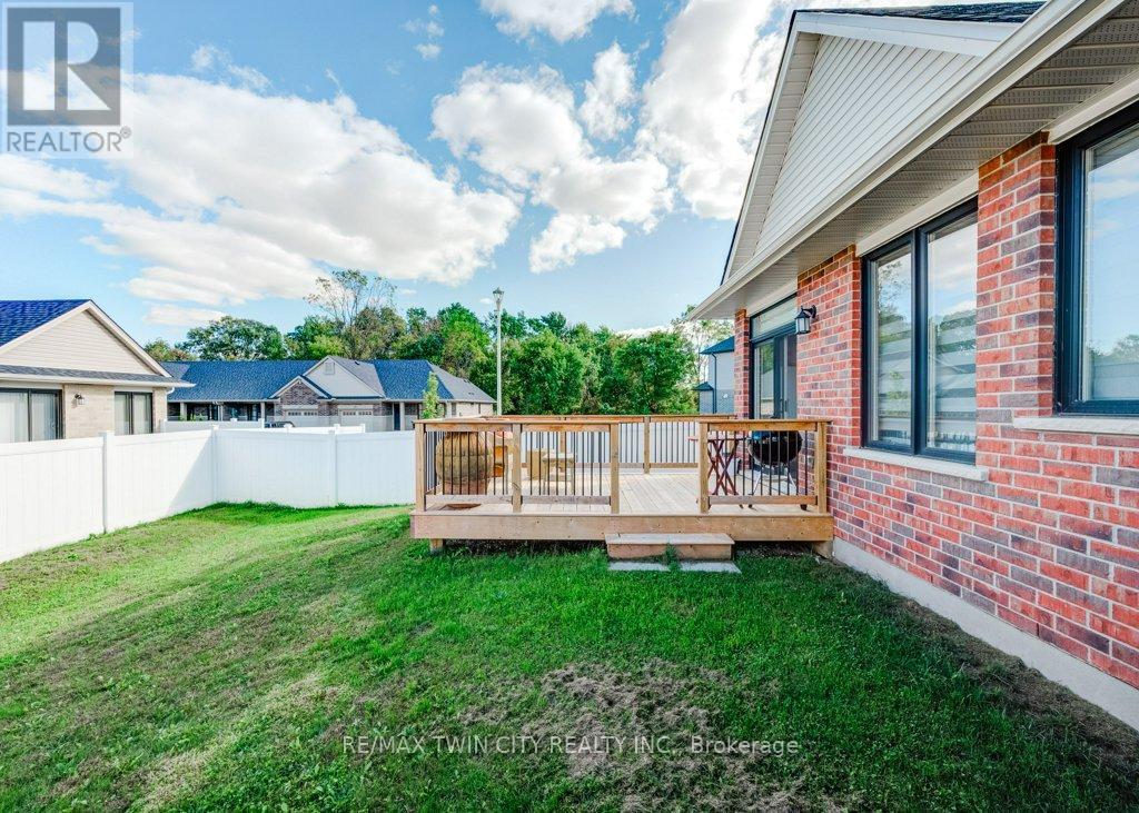 102 Livingston Drive, Tillsonburg, Ontario  N4G 0J3 - Photo 26 - X14098450