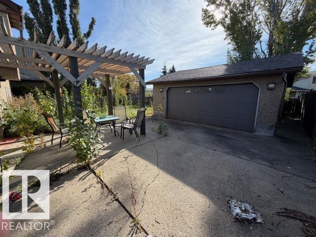12247 144 AV NW