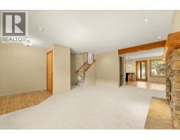 922 Paret Crescent, Kelowna, British Columbia V1W 4X8 - Photo 5 - 10402861