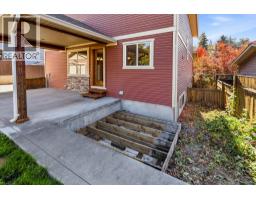 922 Paret Crescent, Kelowna, British Columbia V1W 4X8 - Photo 14 - 10402861