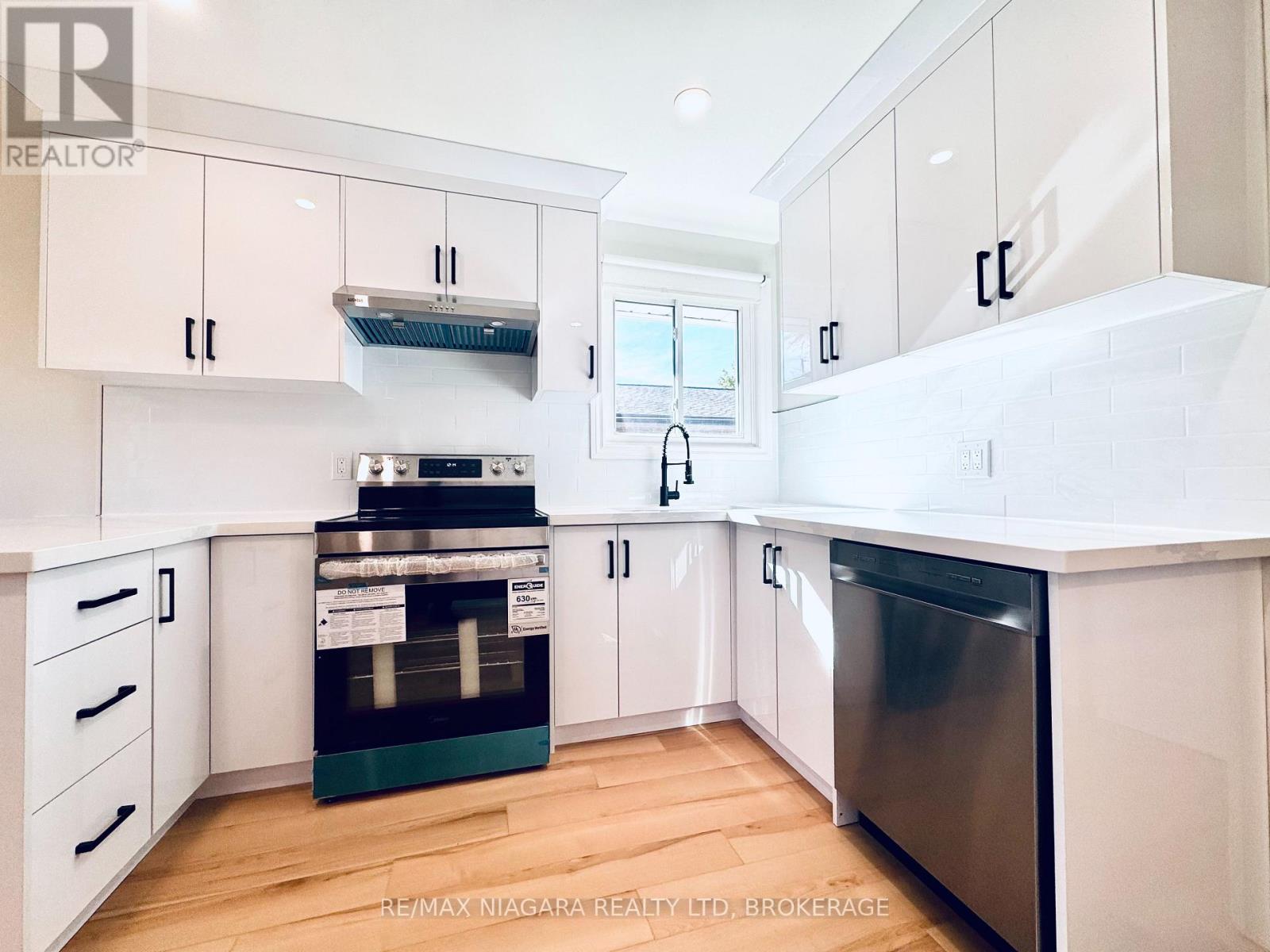 82 Regent Drive, St. Catharines, Ontario  L2M 3L7 - Photo 17 - X13836354