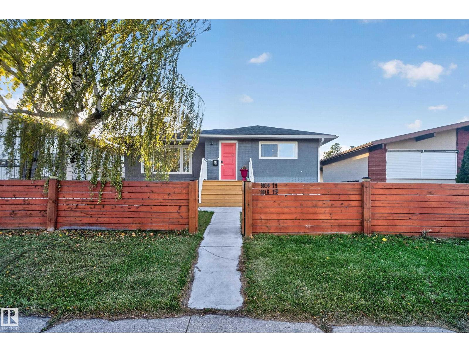9814 79 St NW NW, Edmonton, Alberta  T6A 3G1 - Photo 2 - E4513289